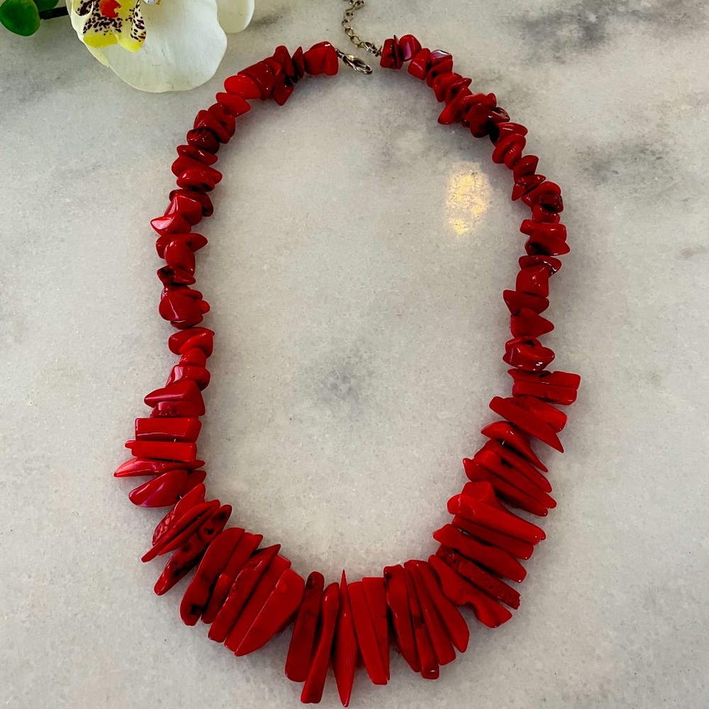 Natural stone necklace